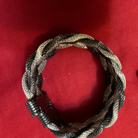 Bangle - Picture 3 of 5